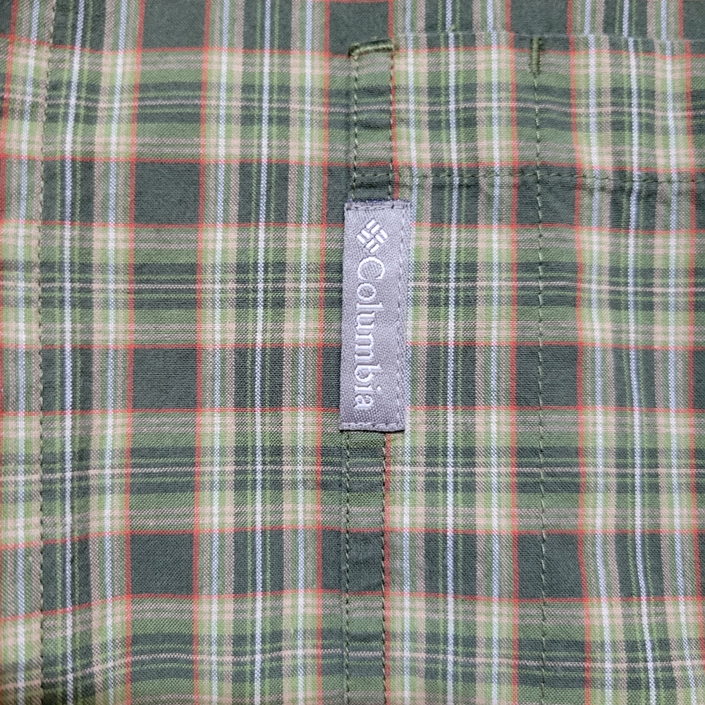 Columbia Men's Size XL Green Plaid Button Down Shirt Casual Work Office - Picture 3 of 10